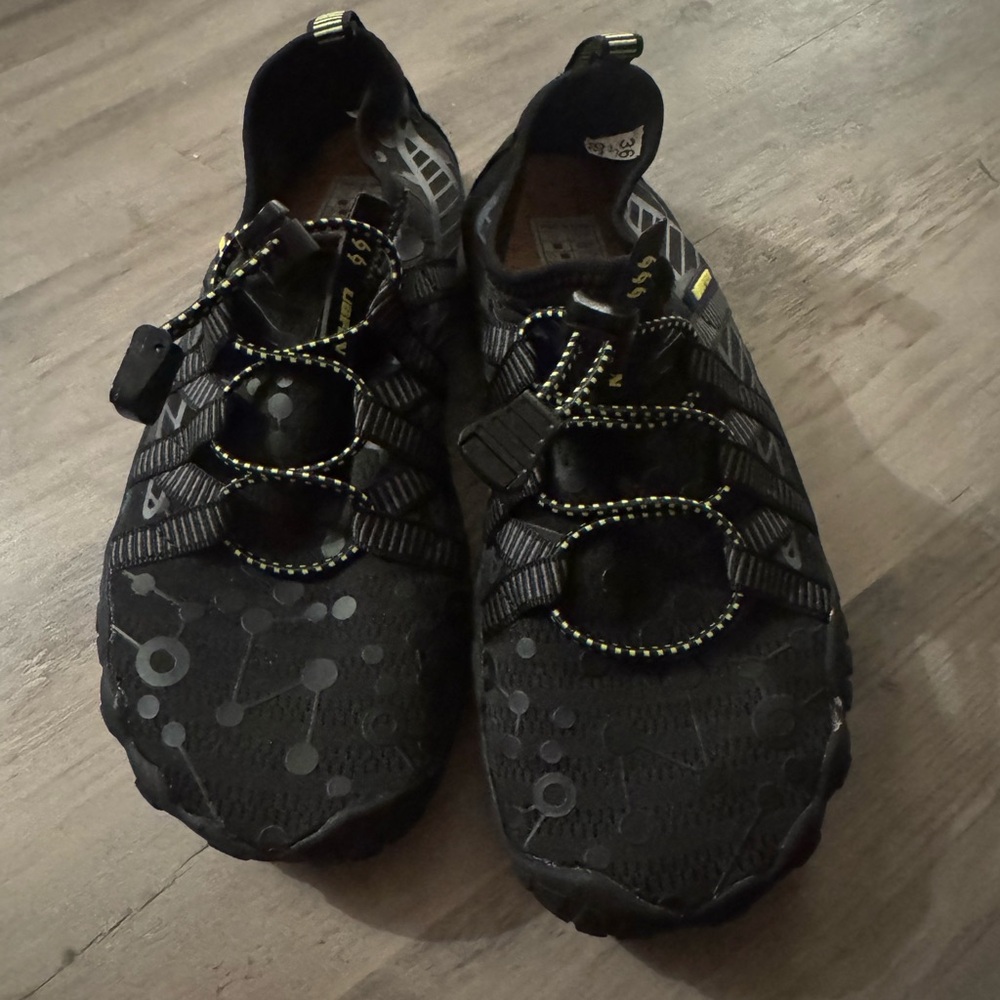 Youth Water Shoes